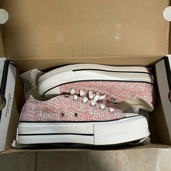 Floral platform converse - Picture 4 of 4